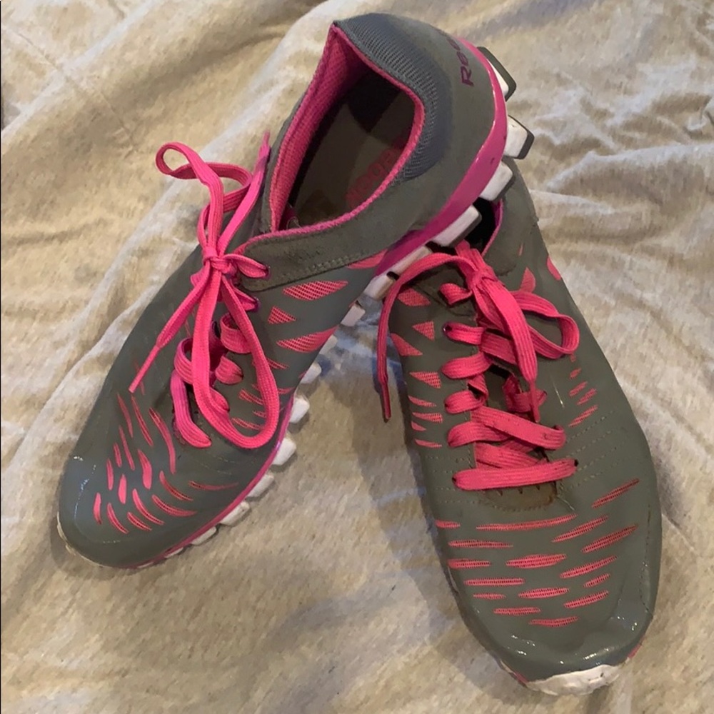 Reebok Sneakers